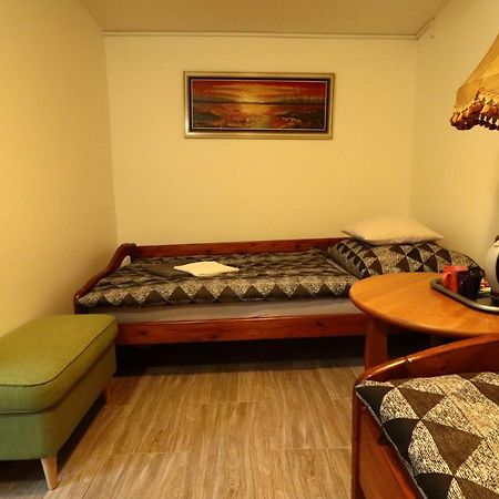 Karczma Pod Jesionem Hotel Brdow Ngoại thất bức ảnh