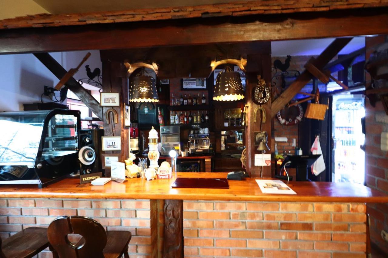 Karczma Pod Jesionem Hotel Brdow Ngoại thất bức ảnh