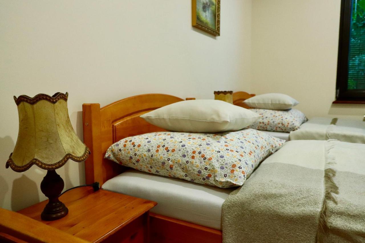 Karczma Pod Jesionem Hotel Brdow Ngoại thất bức ảnh