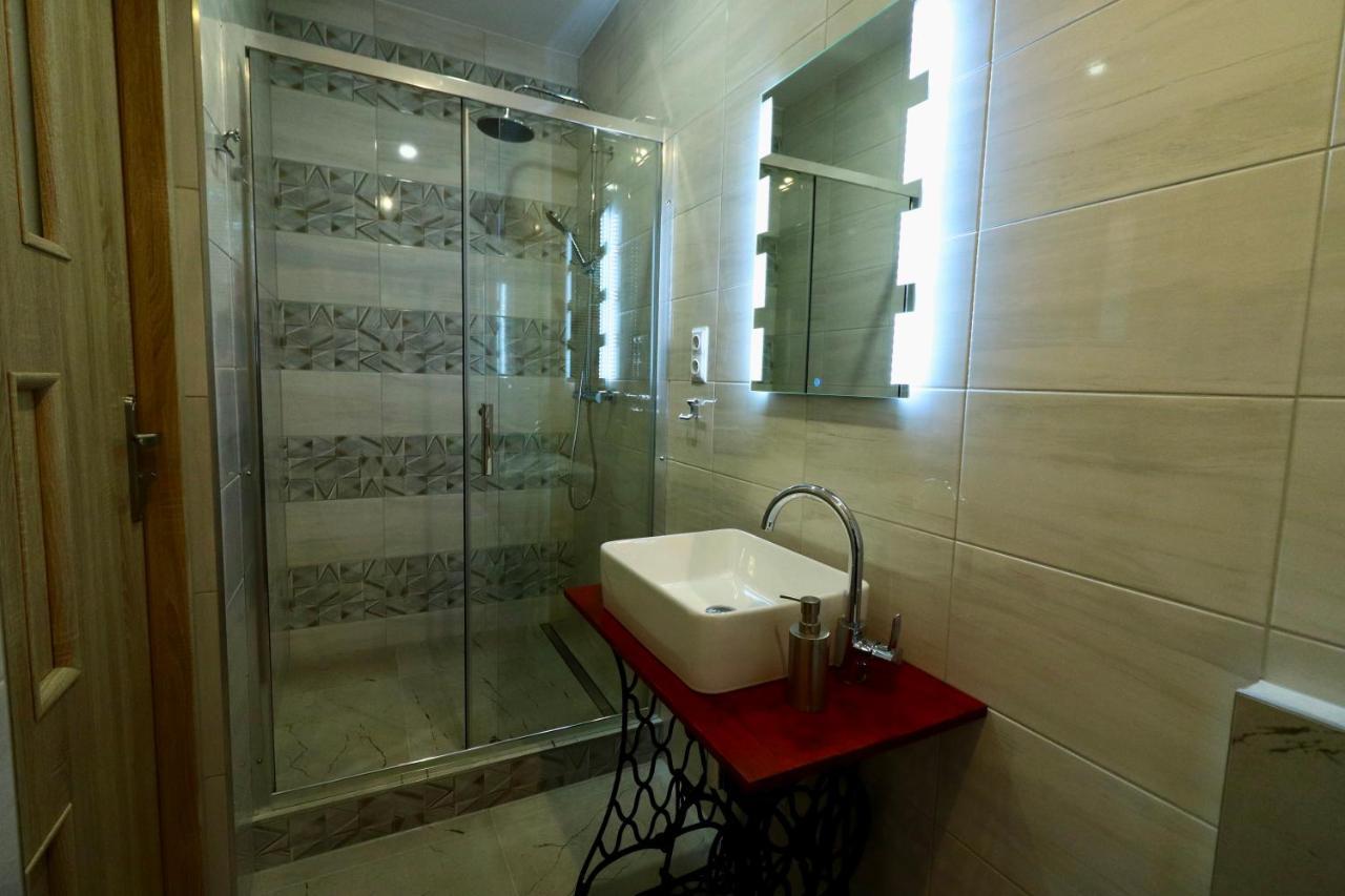 Karczma Pod Jesionem Hotel Brdow Ngoại thất bức ảnh