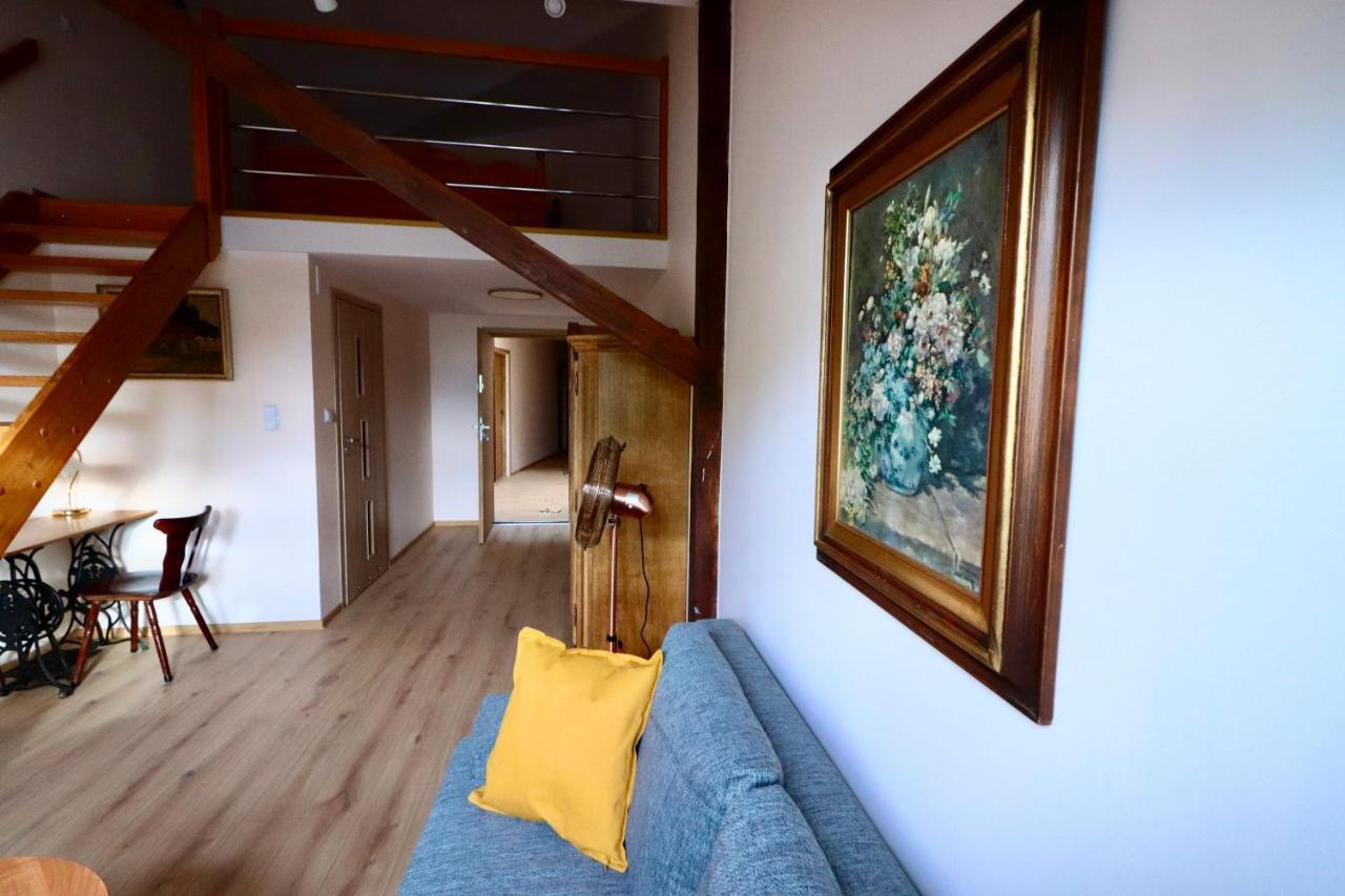Karczma Pod Jesionem Hotel Brdow Ngoại thất bức ảnh